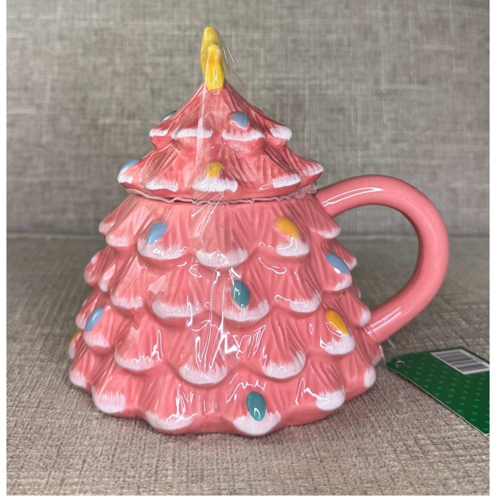 Pink Christmas Tree Mug With Lid